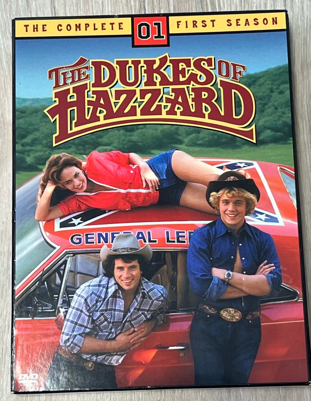 The Dukes of Hazzard Complete First Season 1 DVD 2004 3-Disc Set Warner Bros